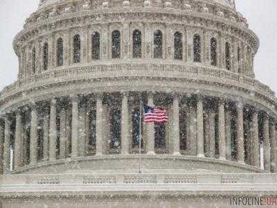 Вашингтон накрыла сильная снежная буря