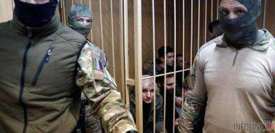 В Москве суд продлил арест всем 24 украинским морякам