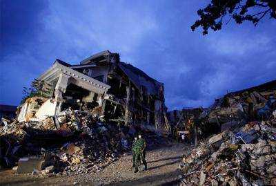 В Индонезии вновь произошло мощное землетрясение