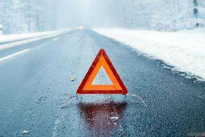 Водителей предупредили о заснеженных дорогах и гололедице