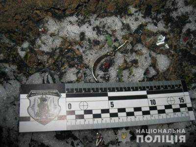 В Харьковской области мужчина взорвал себя на кладбище