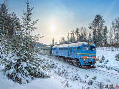 "Укрзализныця" вдвое сокращает количество поездов в РФ