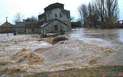 Паводки накроют Украину: «до полтора метра воды»