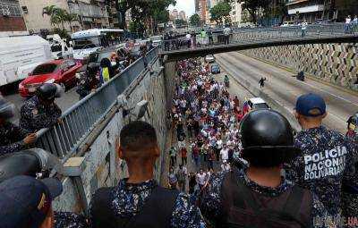 Правозащитники сообщили о более 1 тысячи задержанных в Венесуэле