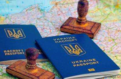 Евросоюз усложнит въезд украинцам по безвизу: что нужно знать