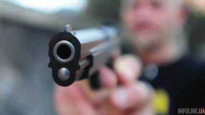 На Буковине задержали юношу с самодельным пистолетом