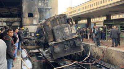 В Египте произошла трагедия: взорвался поезд, погибли десятки людей. Подробности