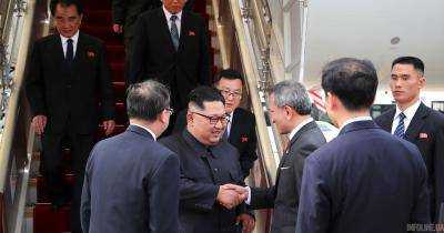 Ким Чен Ыну устроили пышную встречу на вокзале с чиновниками посреди ночи