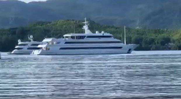 В сети показали огромную яхту Порошенко: незабываемое зрелище