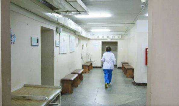 Степанов заявил, что ситуация с больницами в Украине на грани