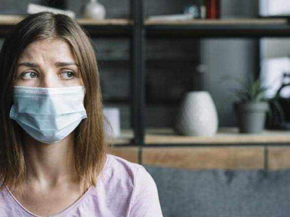 Вирусолог подсказала, как носить маску, чтобы не заболеть