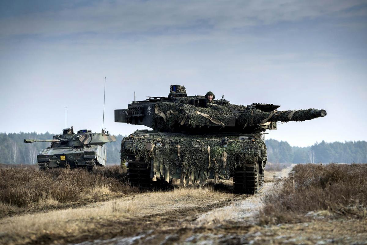 Россия пообещала своим солдатам дополнительный бонус за уничтожение танков НАТО