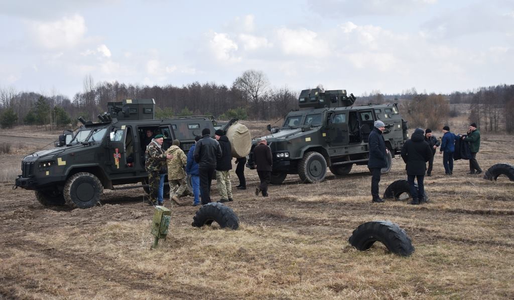 В Житомирской области военные провели тест-драйв "Козак-2"