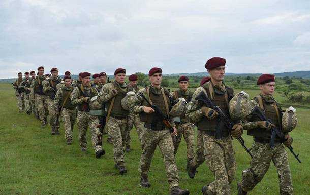 Украинские десантники участвуют в учениях на базе НАТО