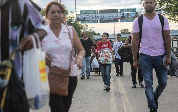 18 тысяч человек покинули Венесуэлу после открытия границы с Колумбией