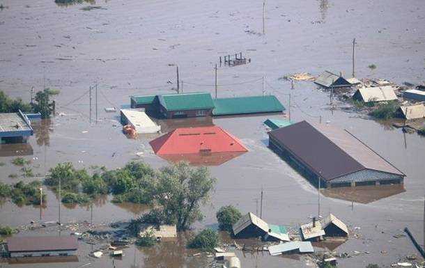 В России число погибших при наводнении достигло 18 человек
