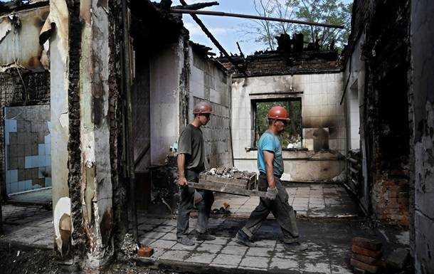 Жителям Донбасса обещают компенсации за разрушенное жилье