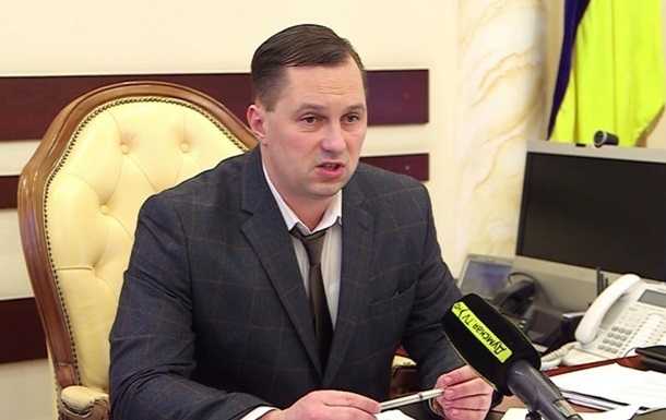 Экс-глава полиции Одесчины украл семь контейнеров контрафактных сигарет