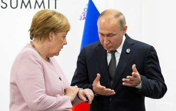Меркель и Путин обсудили нормандскую встречу