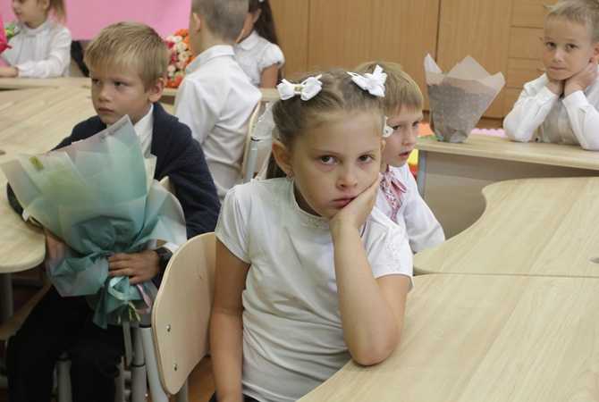 Шок у родителей :в украинских  школах будут учить по-новому