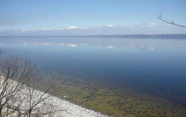 В Каховском водохранилище обнаружены пестициды: людей просят не пить воду