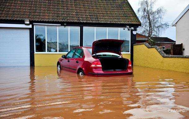 Британию накрыло беспрецедентное наводнение