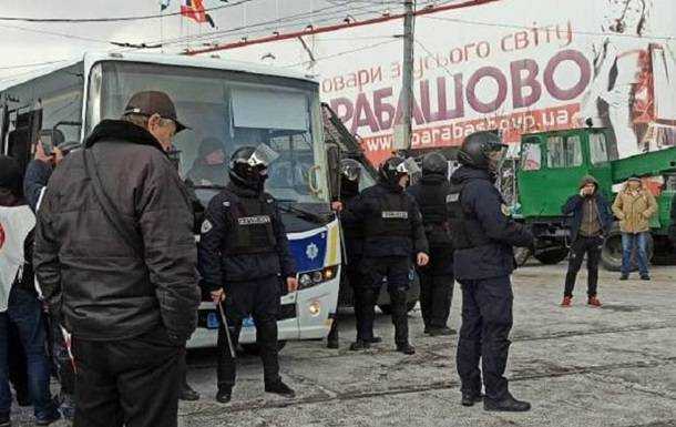 Столкновения на рынке в Харькове: 20 задержанных
