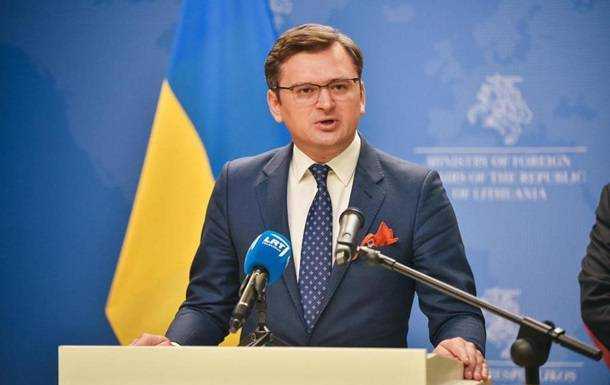 МИД призвал украинцев не возвращаться на родину