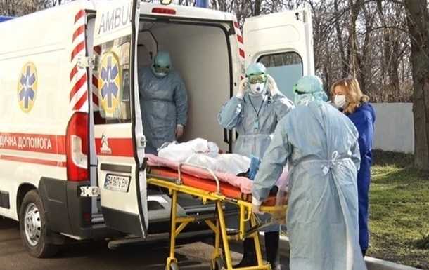 На Буковине уже 10 медработников инфицированы коронавирусом