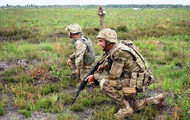 Обострение на Донбассе: 21 обстрел, шесть раненых