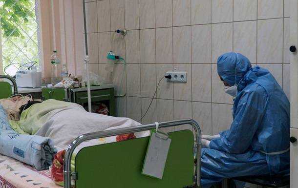 На видео показали "красную зону" больницы в Черновцах