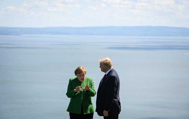 Трамп и Меркель поспорили из-за Севпотока-2