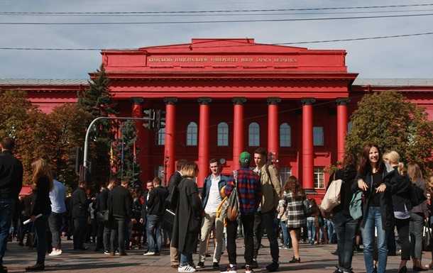В киевском университете Шевченко проходят обыски