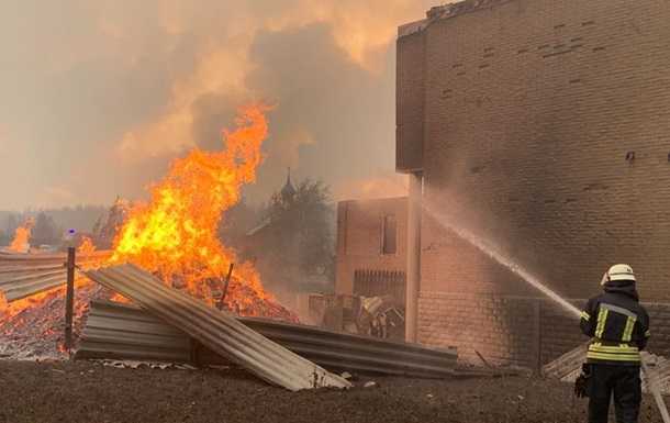 Пожары на Луганщине: потерявшие жилье получат по 300 тысяч
