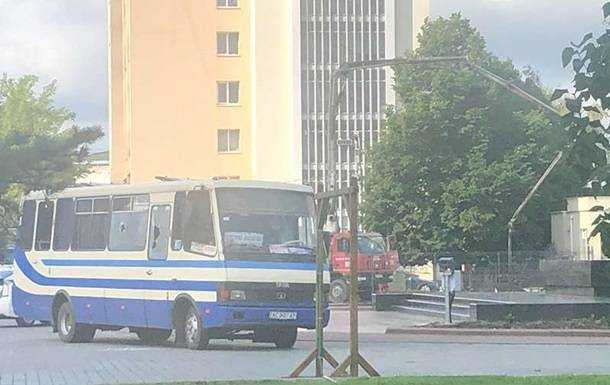В заложниках в Луцке около 20 человек - полиция