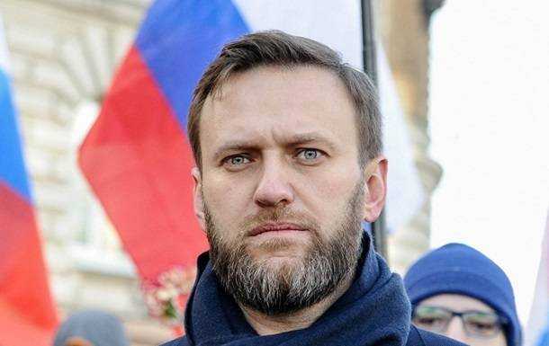 Самолет с Навальным приземлился в Берлине
