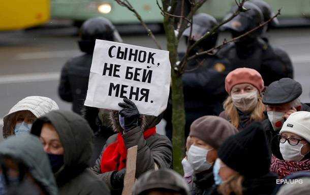 Протесты в Беларуси разгоняют экс-"беркутовцы" – СМИ