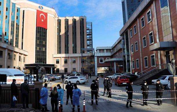 Взрыв в COVID-больнице Турции: новые подробности