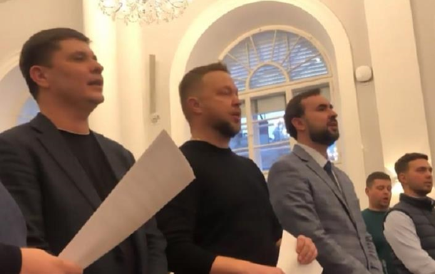 Депутати Львівської міськради співатимуть хором