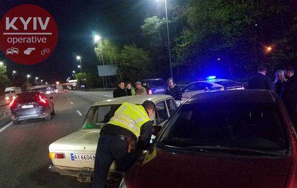 У Києві таксист влаштував потрійну ДТП
