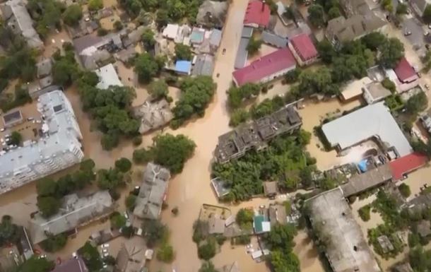 На відео показали наслідки паводків у Криму