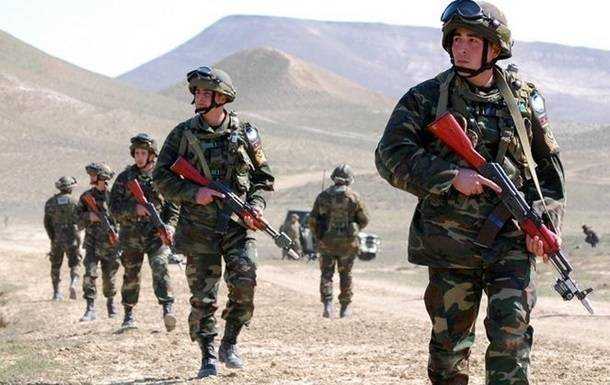 Азербайджан заявив про обстріл на кордоні з Вірменією