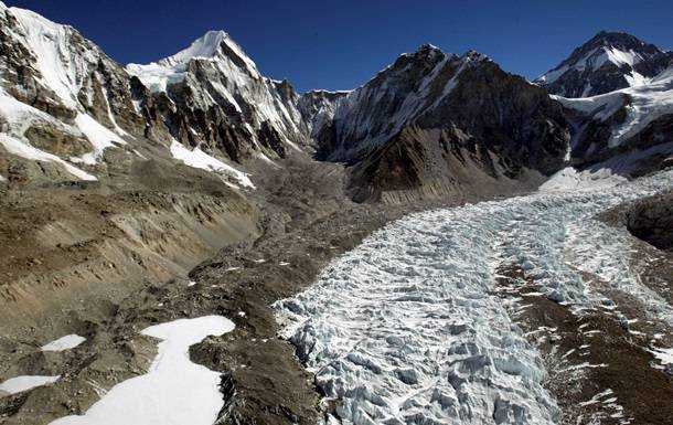 У льодовику на Тибеті виявили невідомі віруси віком 15 000 років