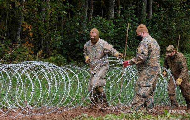 Польща назвала паркан на кордоні захистом від Путіна і Лукашенка