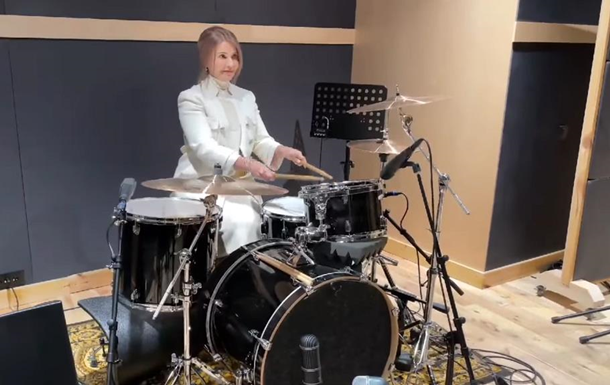Юлія Тимошенко зіграла на барабанах