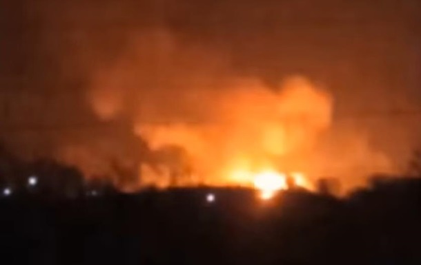 ВСУ уничтожила вражеский склад с боекомплектом на Луганщине, обнародовано видео