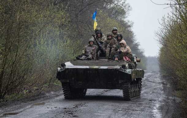 Нідерланди поставлять Україні важкі озброєння