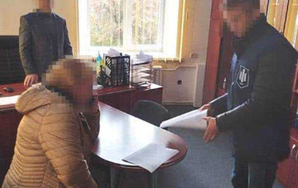 У Житомирі затримали співробітницю ліцею за виправдання агресії рф