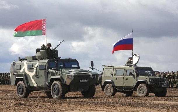 В Беларуси снова продлили совместные с РФ военные учения