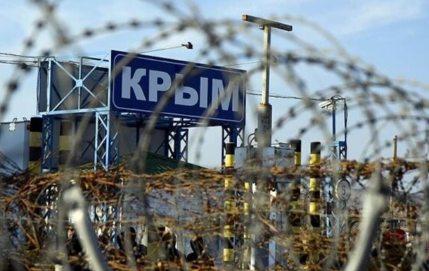 РФ окапывается в Крыму на трех участках - Чубаров